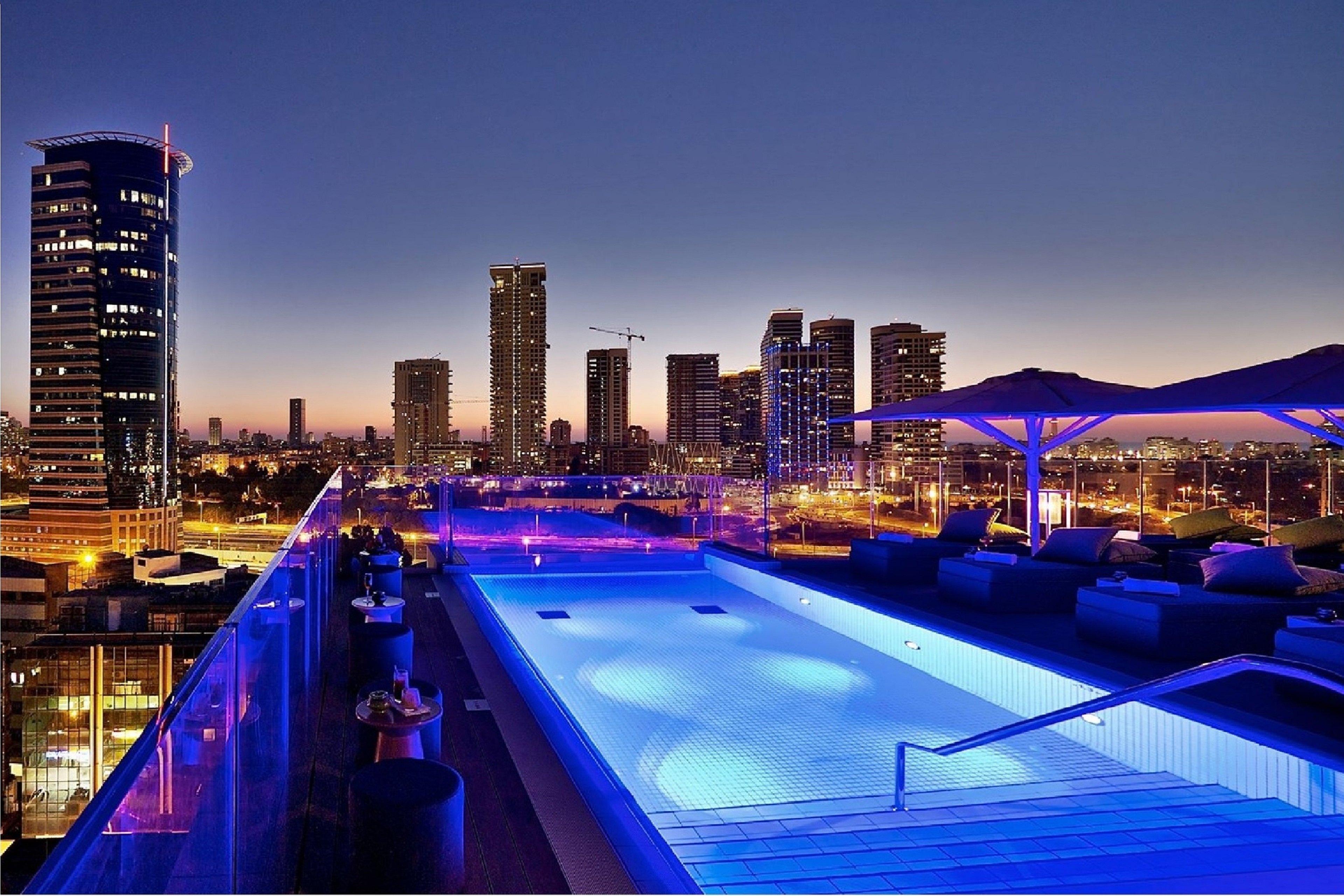 Hotel Indigo Tel Aviv - Diamond District By Ihg Giv'atayim Exterior foto View from the rooftop pool