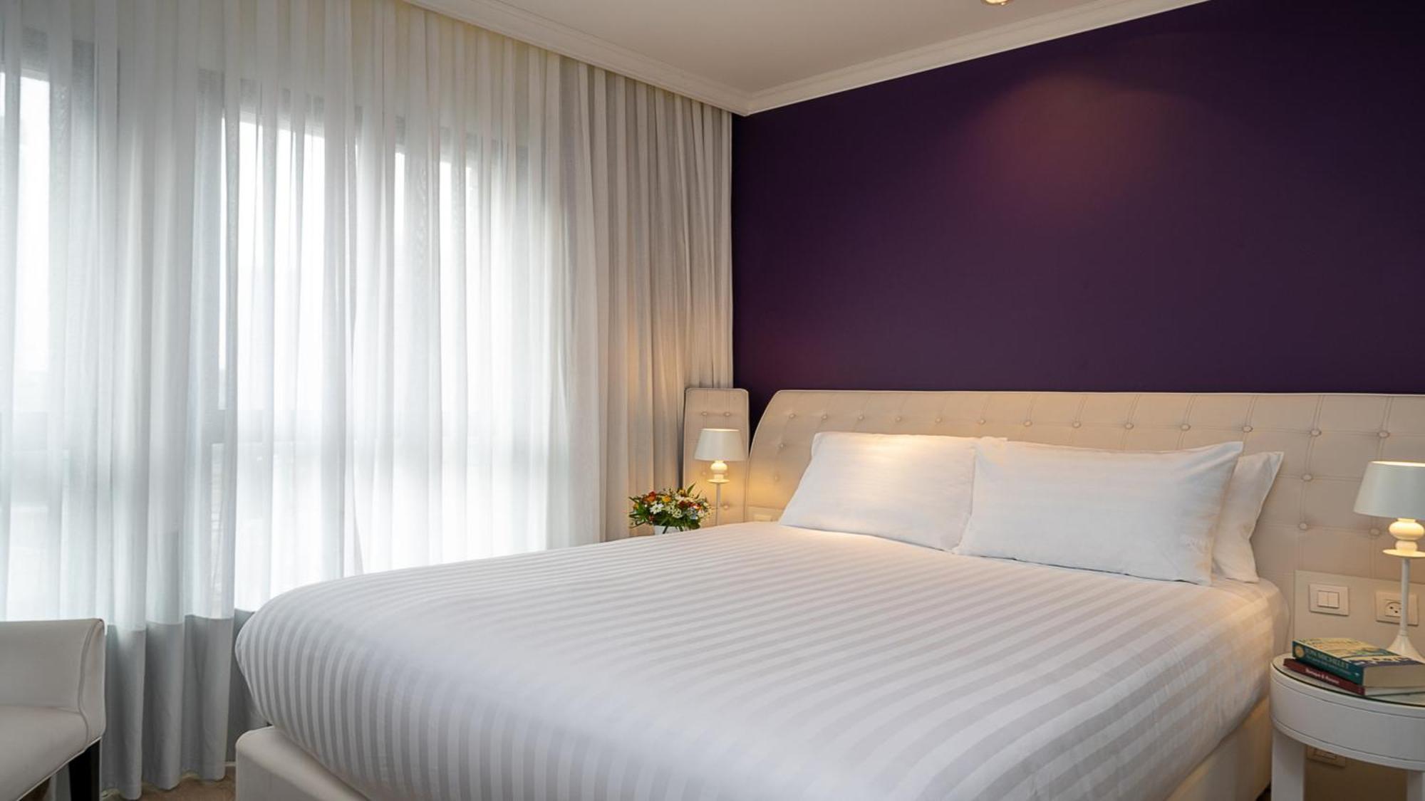 Hotel Indigo Tel Aviv - Diamond District By Ihg Giv'atayim Exterior foto A bedroom